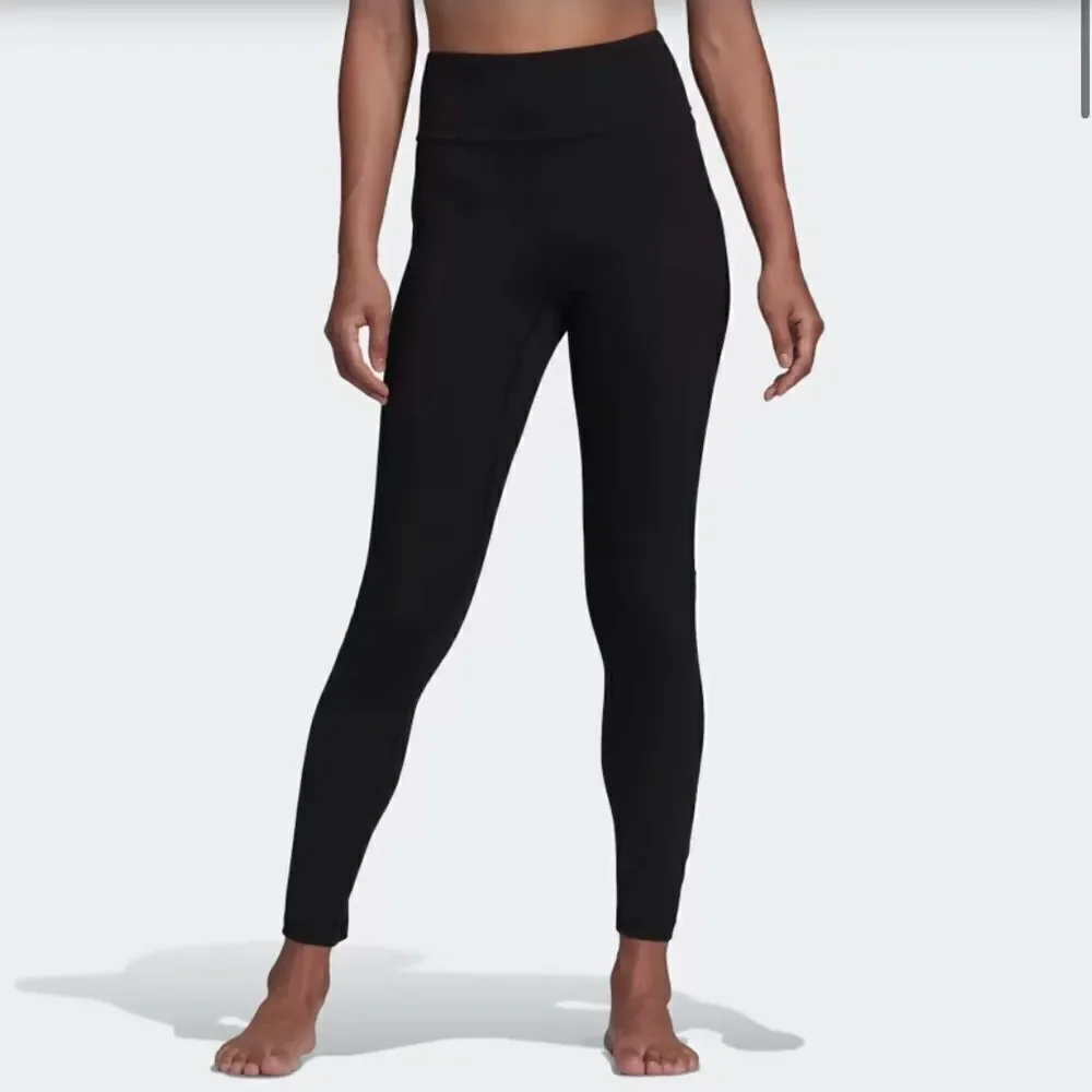 Adidas size m‎ black YOGA ESSENTIALS HIGH-WAISTED LEGGINGS aeroready